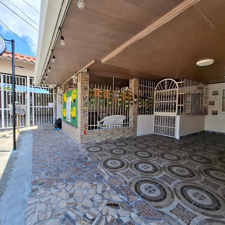 Апартаменты Lilia House 15 Minutos Aeropuerto Панама Экстерьер фото